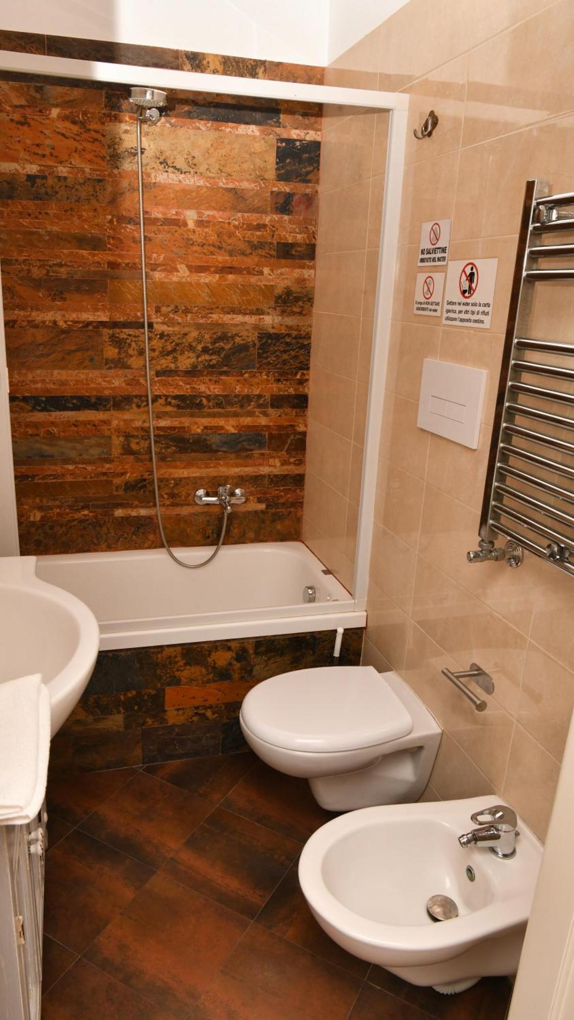 Costa Costa Rooms Sant'Egidio del Monte Albino Екстер'єр фото