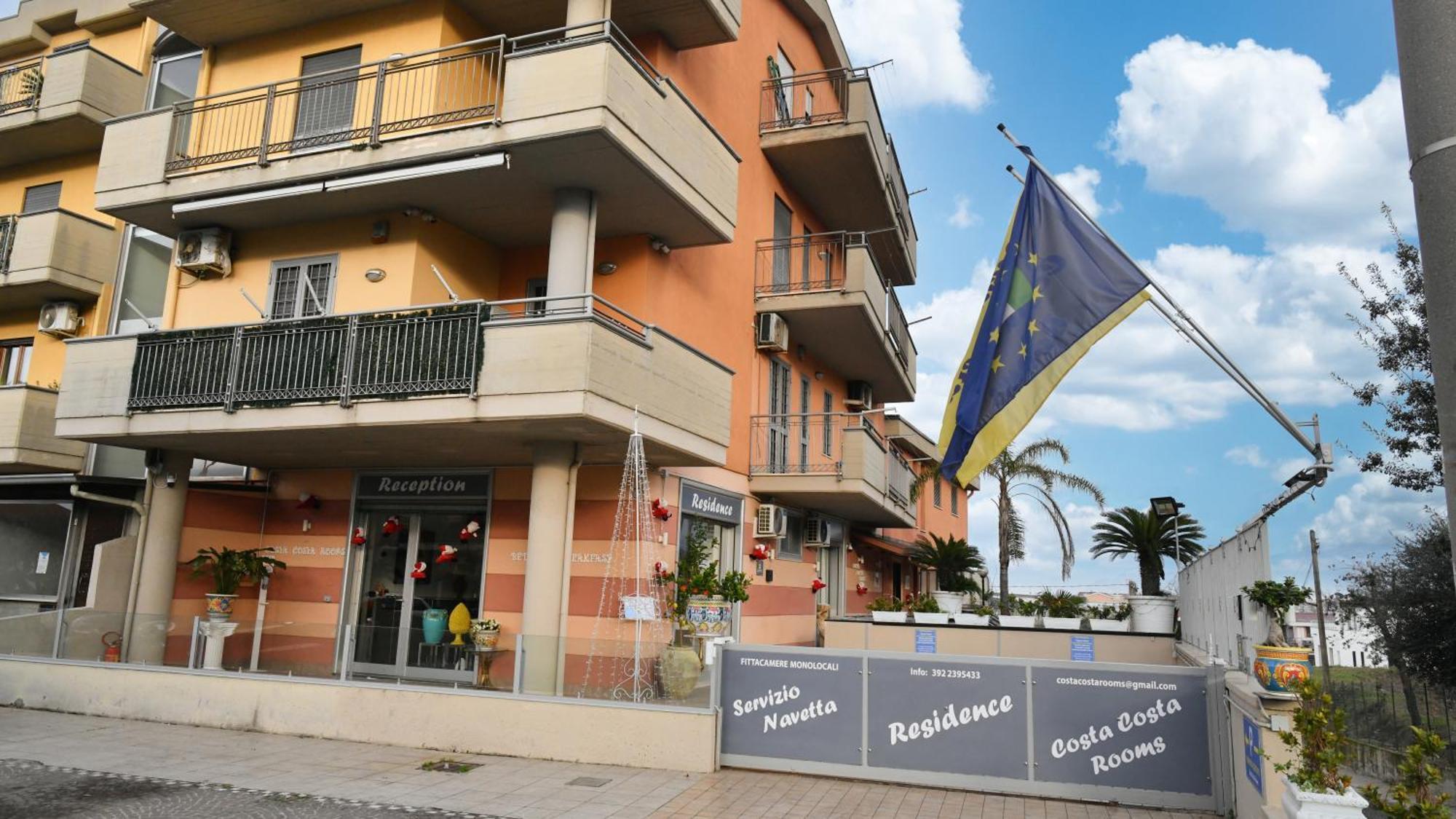 Costa Costa Rooms Sant'Egidio del Monte Albino Екстер'єр фото