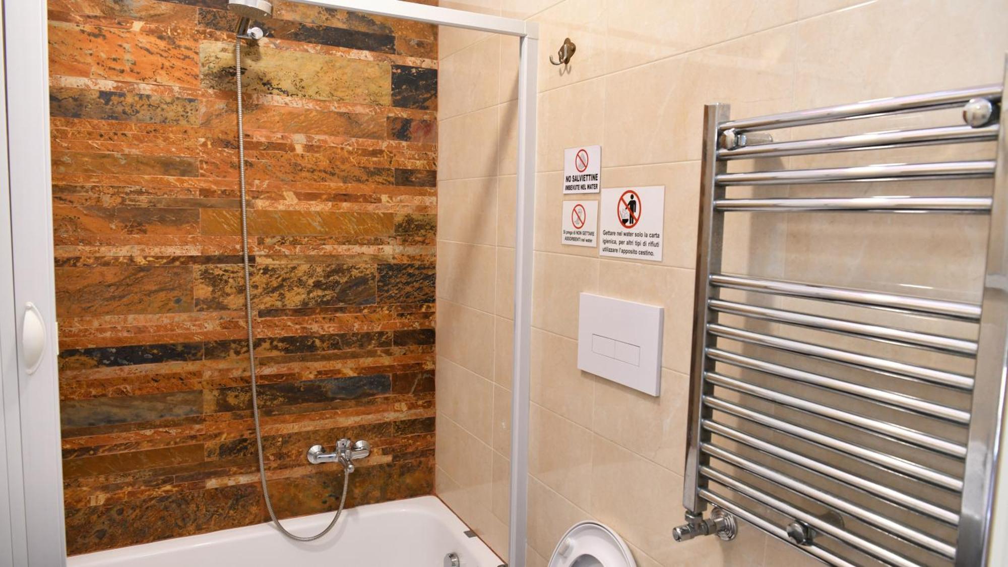 Costa Costa Rooms Sant'Egidio del Monte Albino Екстер'єр фото