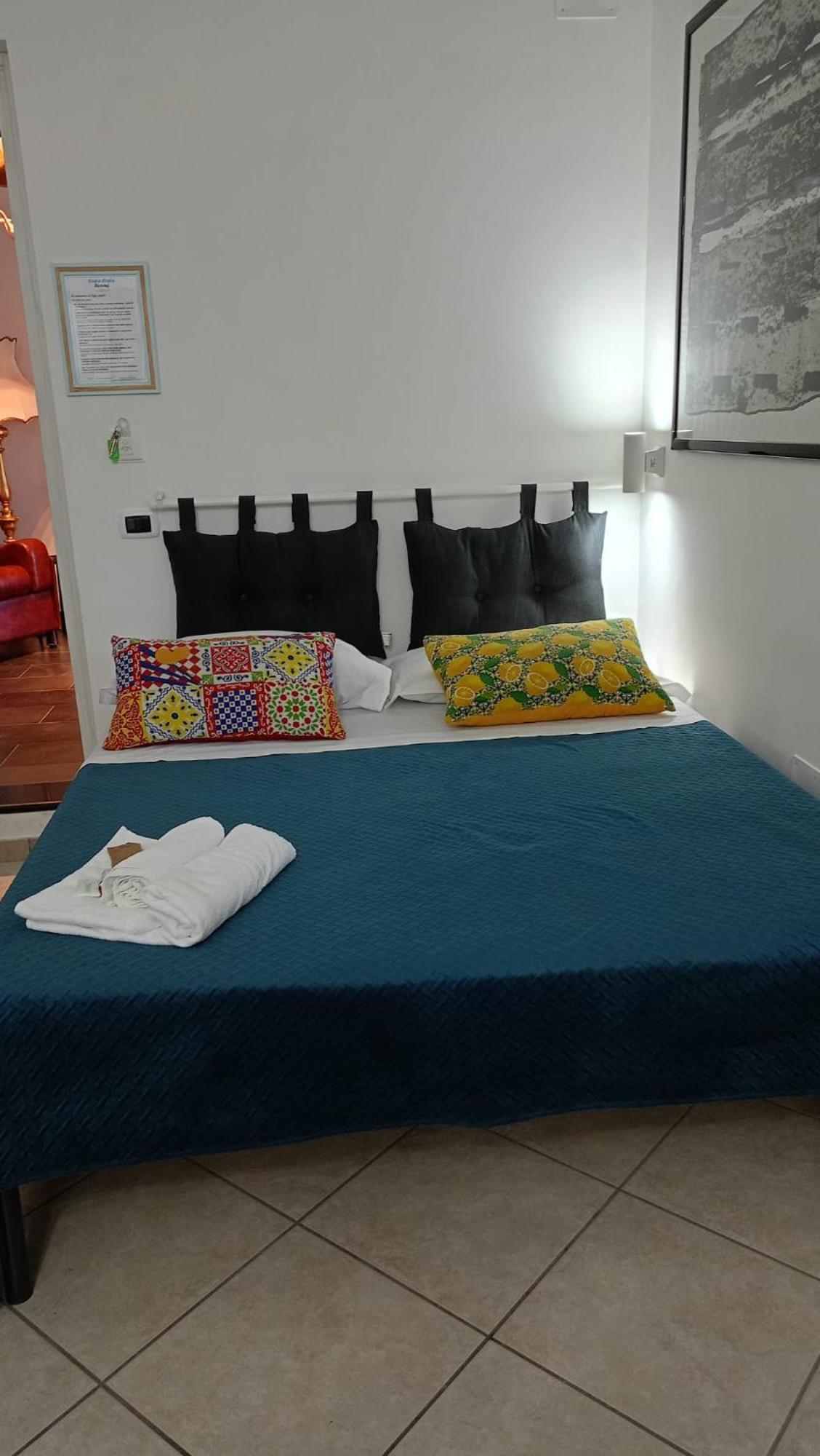 Costa Costa Rooms Sant'Egidio del Monte Albino Номер фото
