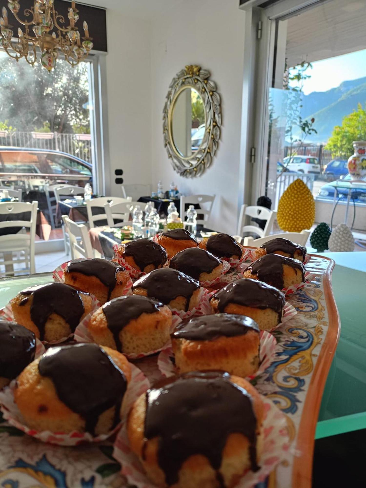 Costa Costa Rooms Sant'Egidio del Monte Albino Екстер'єр фото